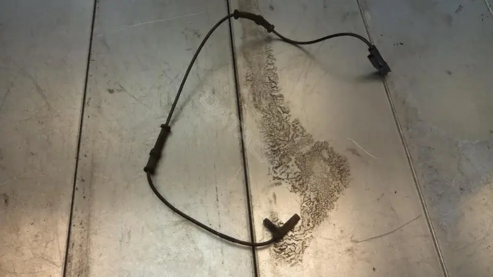 Датчик АБС 68199988AD
