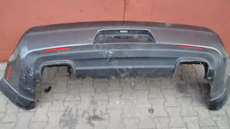 Задний бампер Bz411g0
