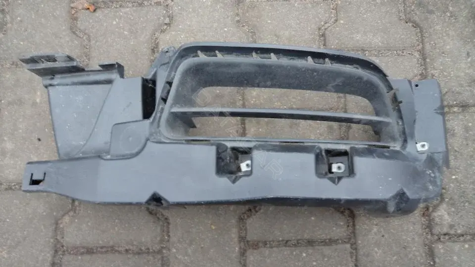Решетка радиатора 68226543АА