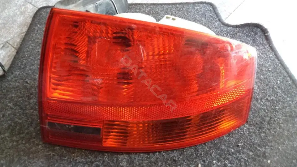 Задние фонари 8E5945096