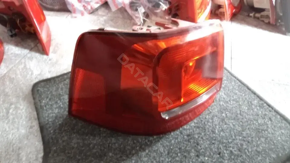 Задние фонари 7N0945095G