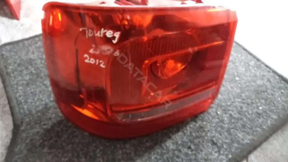 Задние фонари 1T0945095R