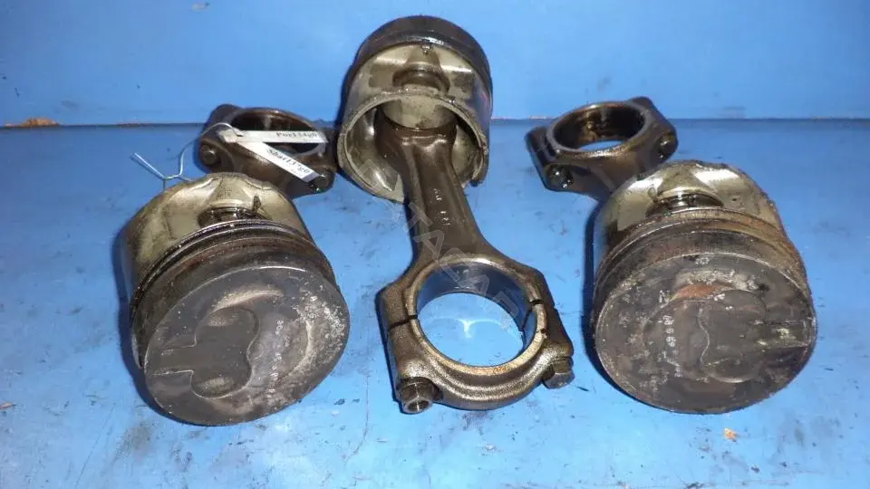 Поршень двигателя Por134g0