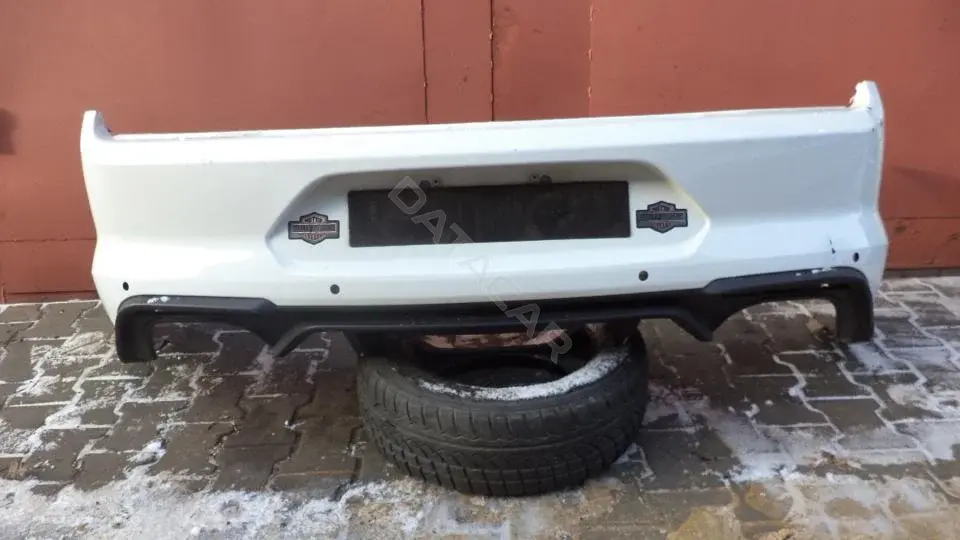 Задний бампер JR38-17K835-AA