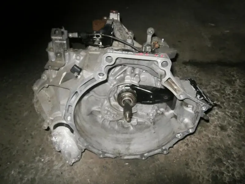 Механическая коробка передач (МКПП) RF7J