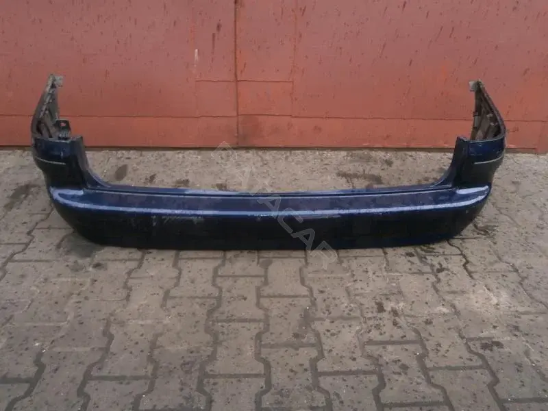 Задний бампер Bz352g0