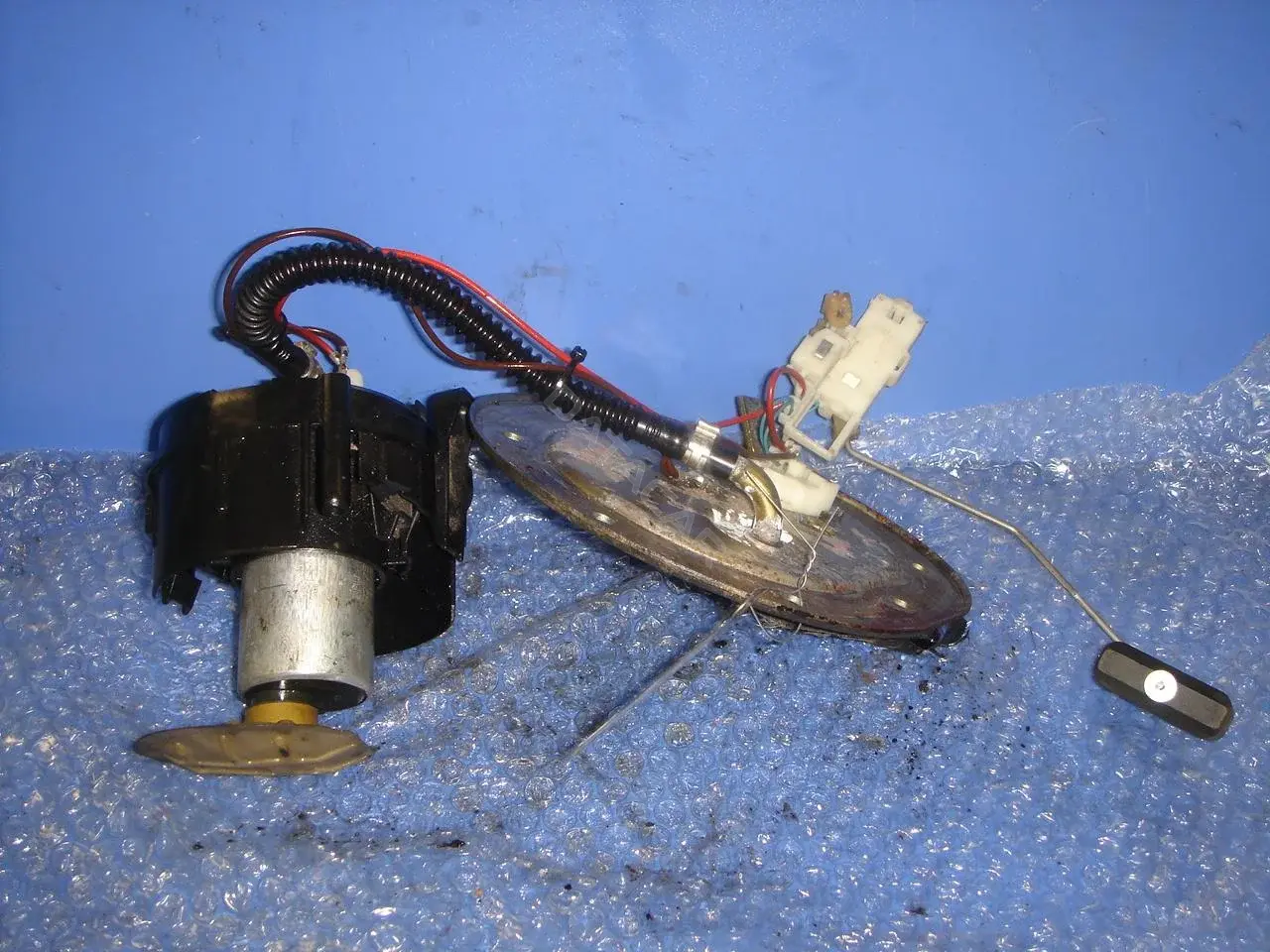 Топливный насос Nt78g0