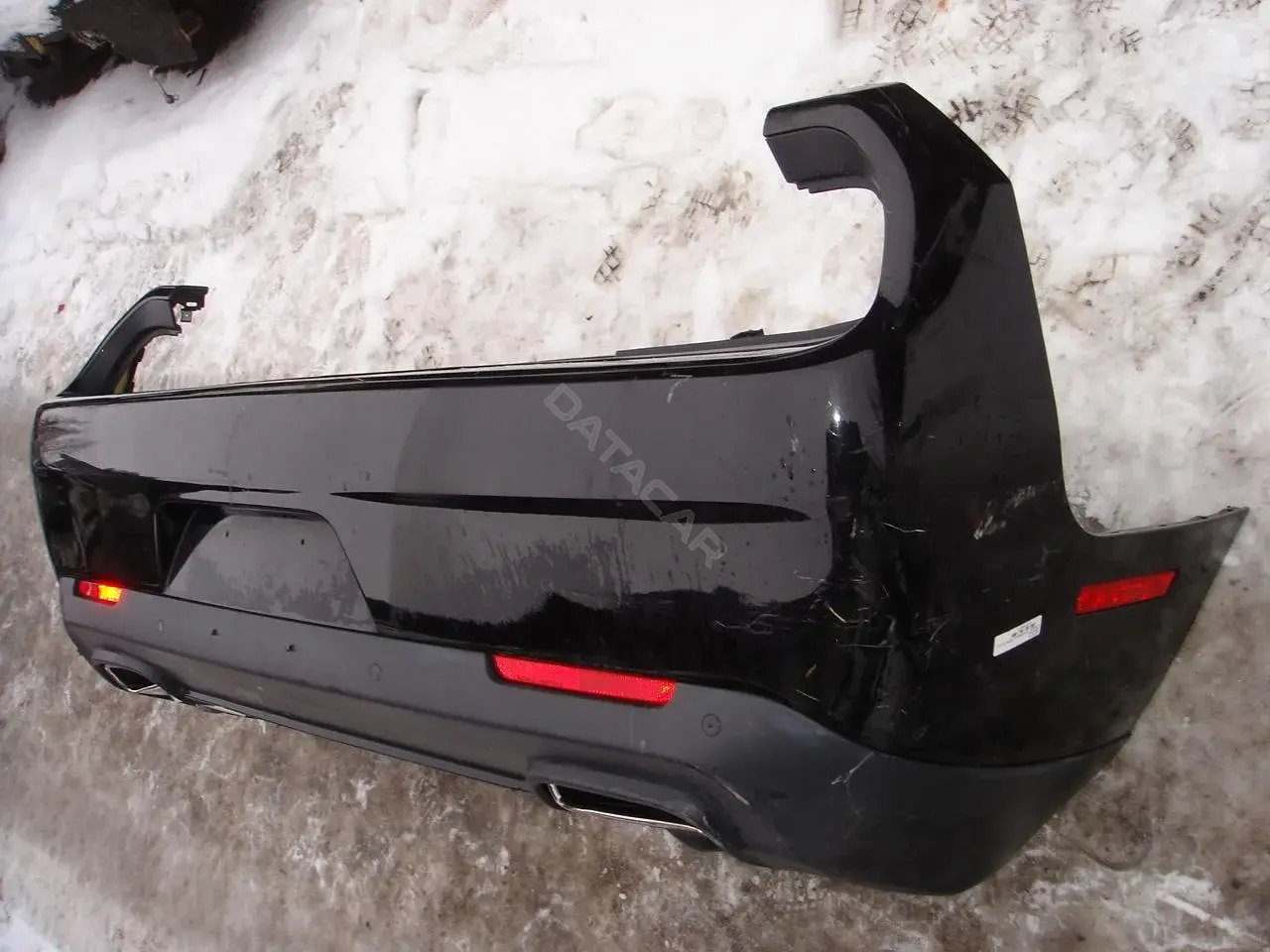 Задний бампер Bz335g0