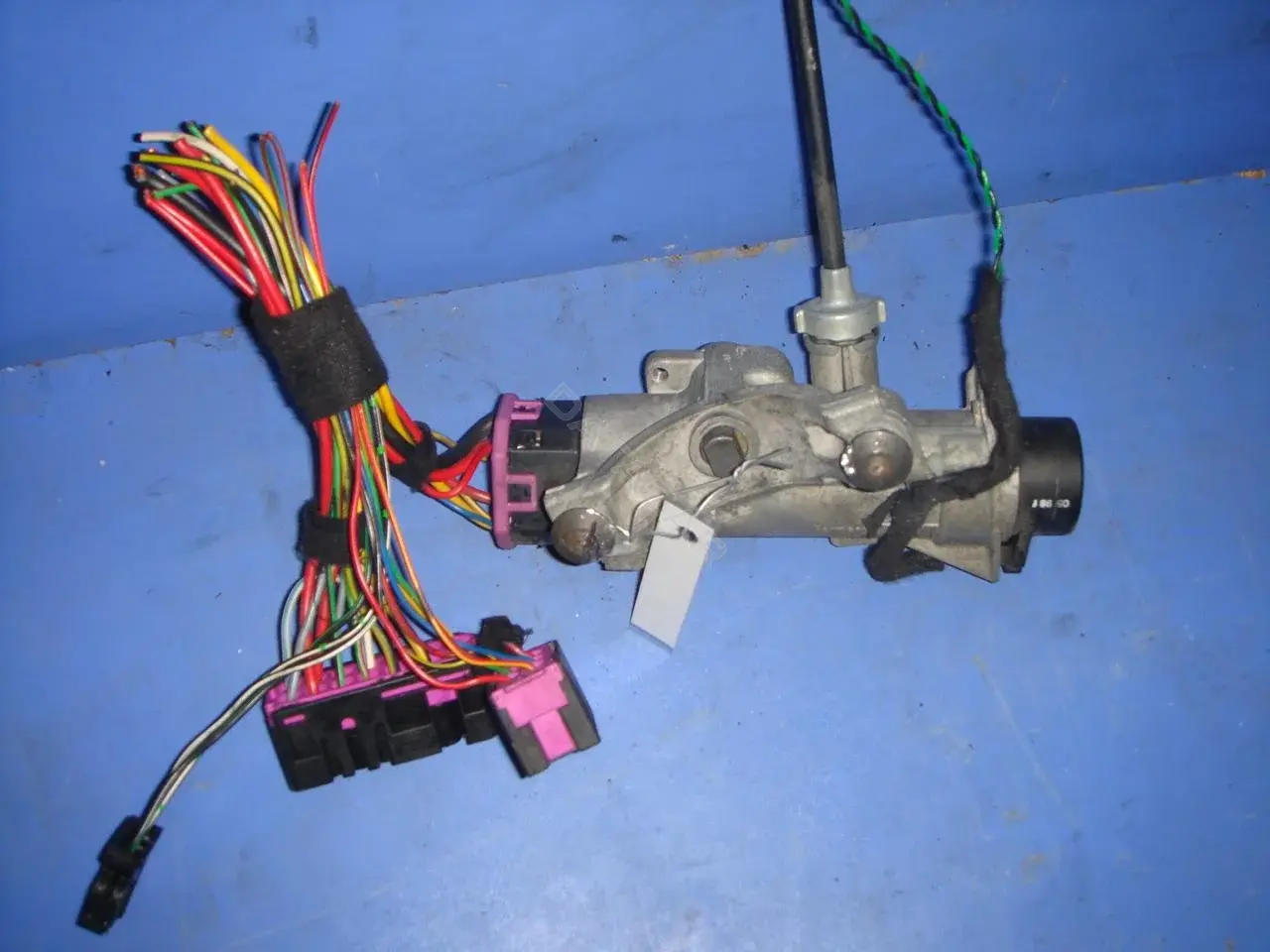 Замок зажигания Zaz185g0