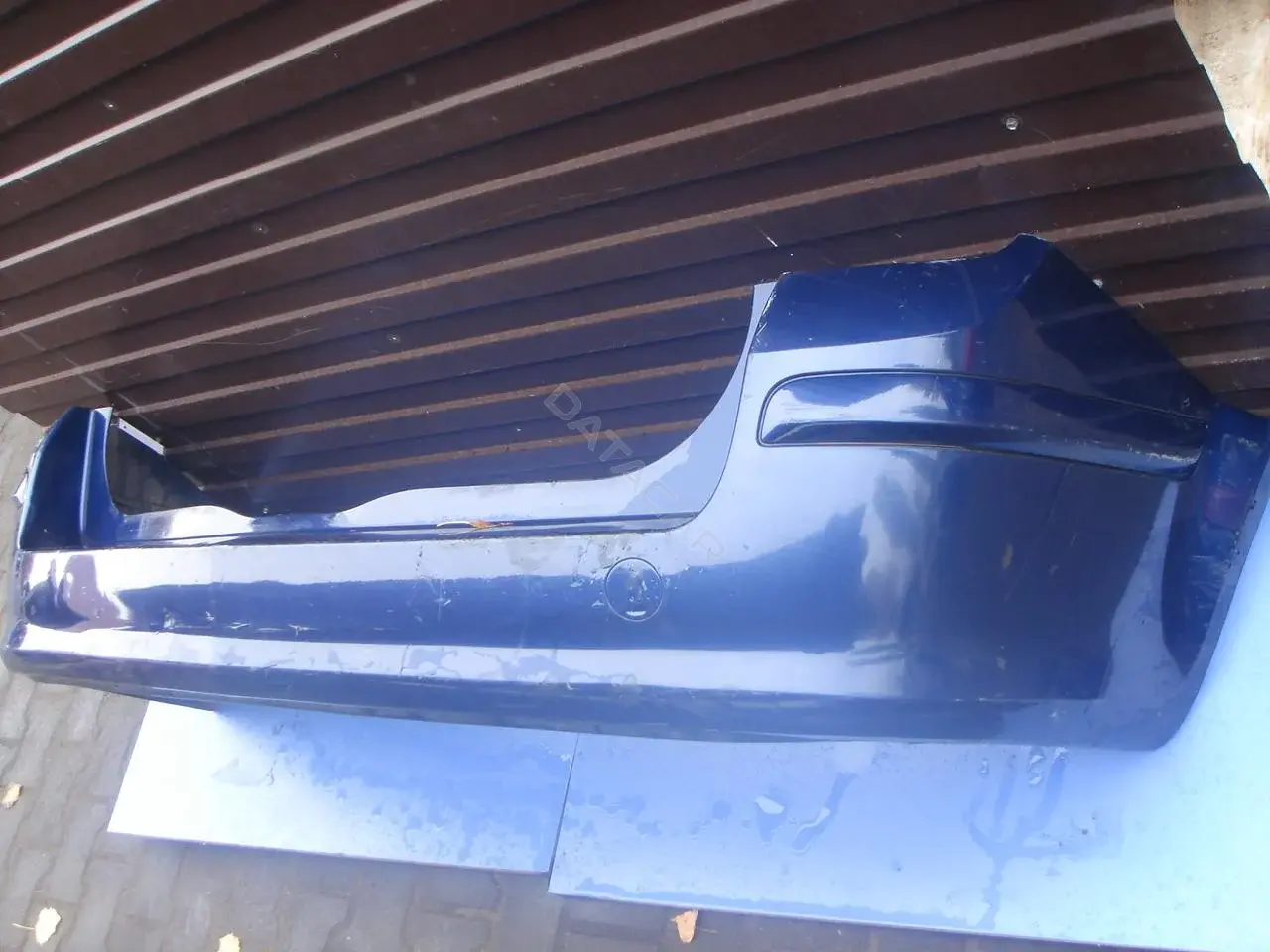 Задний бампер Bz284g0