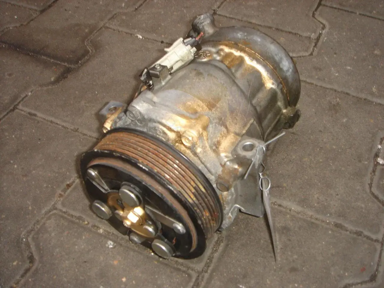 Компрессор кондиционера Kk660g0