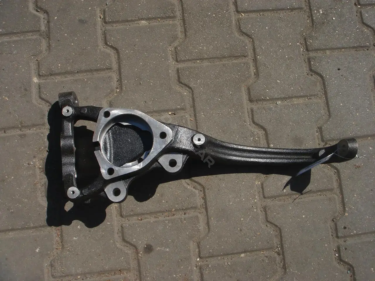Ступица колеса 05168402AE