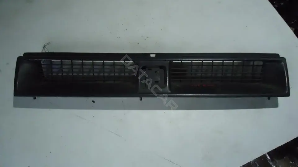 Решетка радиатора 1L0853653