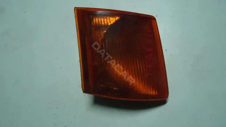 Поворотник 86VB13368AE