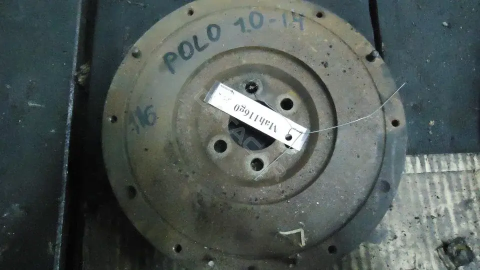 Маховик 032105274