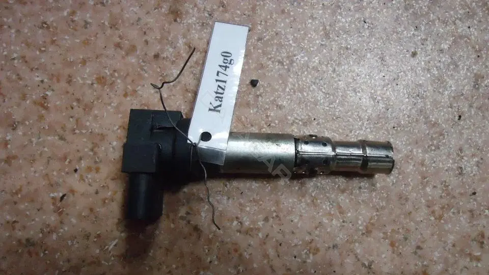 Катушка зажигания 036905715A