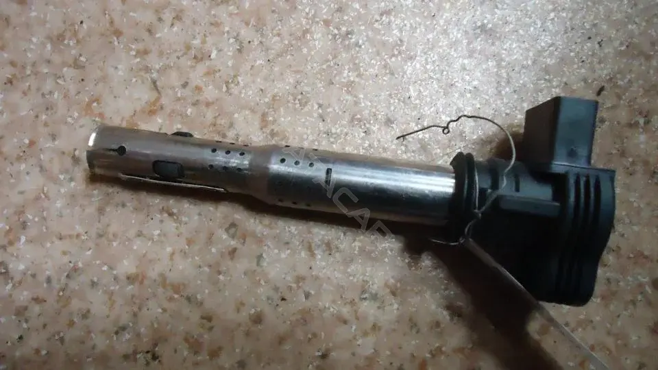 Катушка зажигания 07K905715G