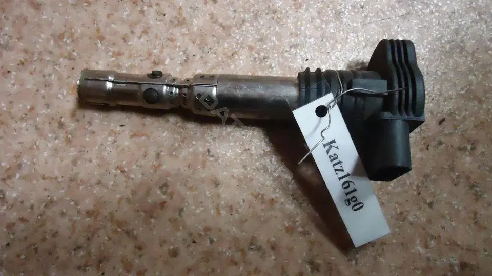 Катушка зажигания 06A905115D