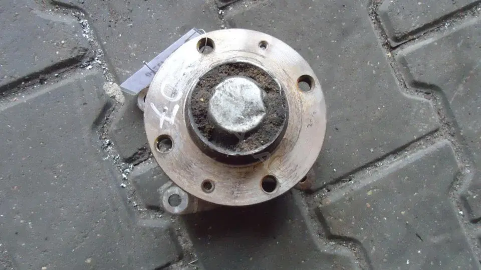 Ступица колеса Stuzl27g0