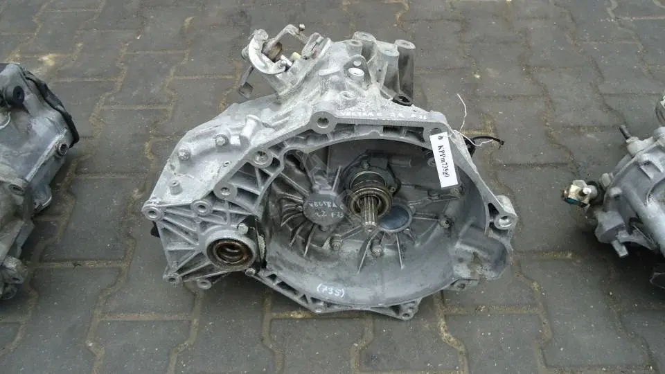 Механическая коробка передач (МКПП) F23