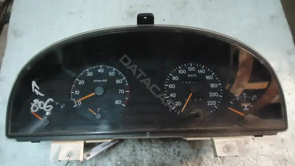 Панель приборов SHpr78g0