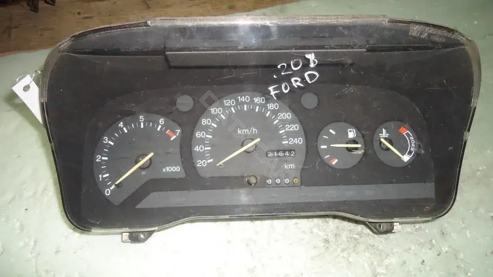 Панель приборов 92AB-10849-MA