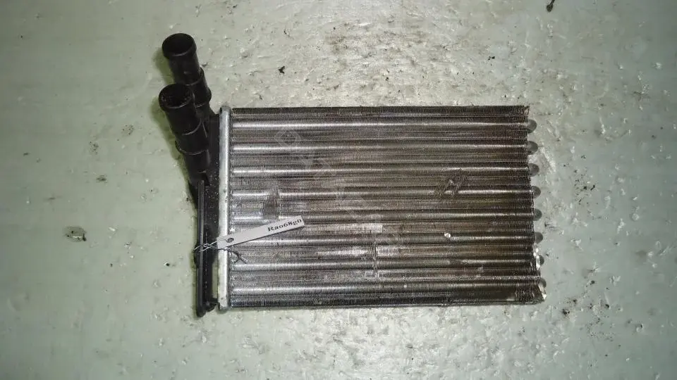 Радиатор печки Rao68g1