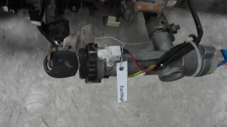 Замок зажигания Zaz106g0