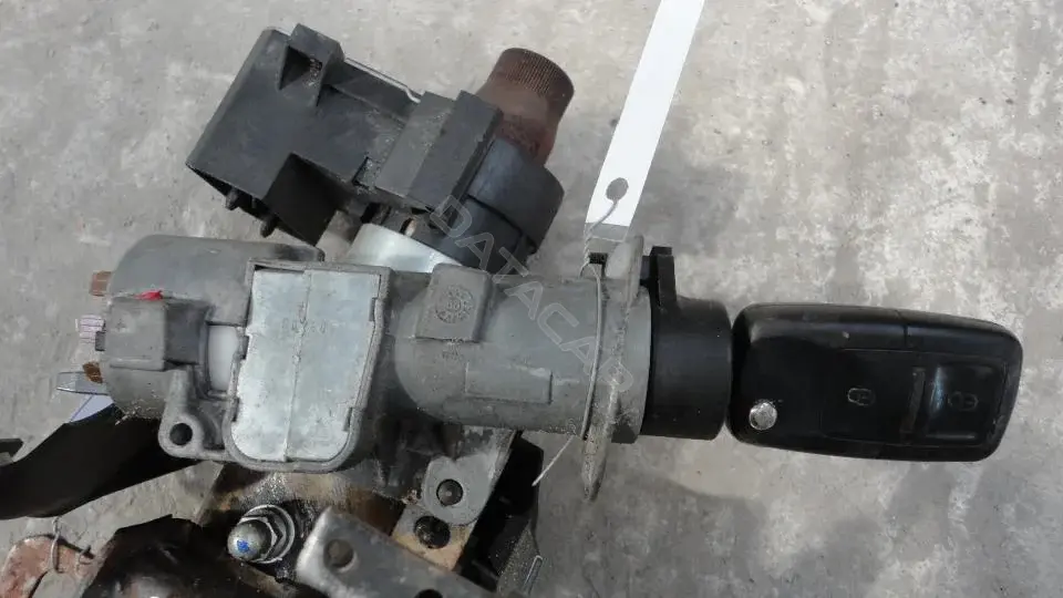 Замок зажигания Zaz103g0