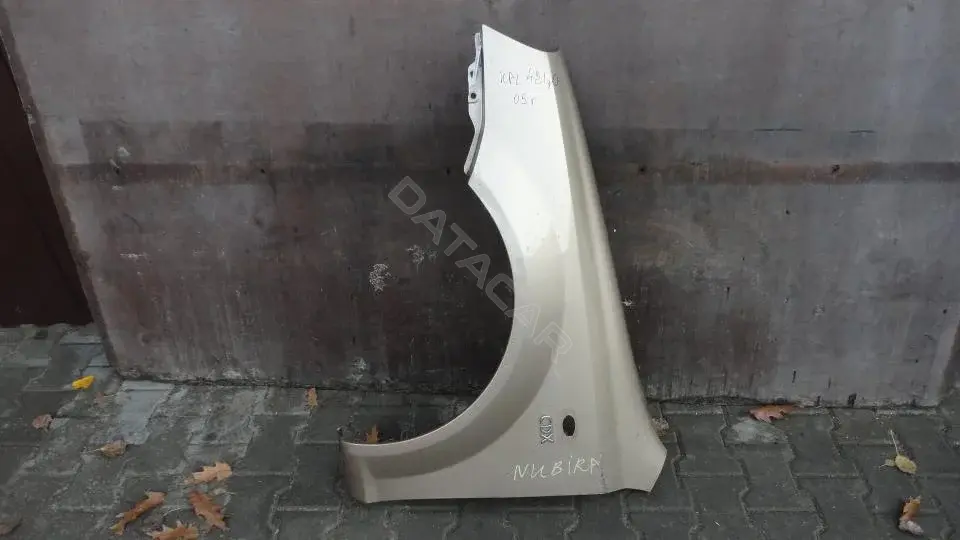 Крыло переднее Kpl421g0