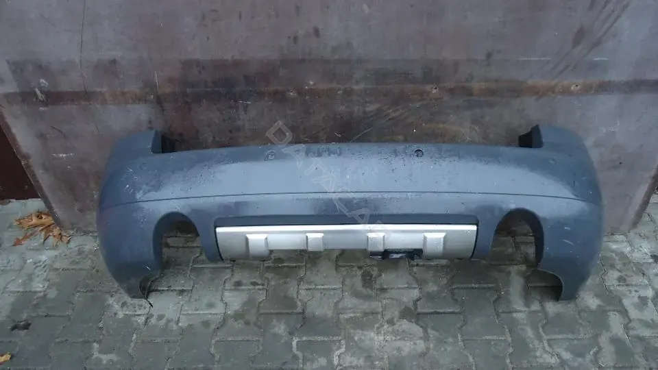 Задний бампер Bz248g0