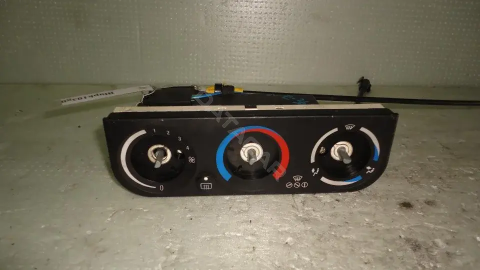 Блок управления климат-контролем E36 6411 BMW 1 387 320 MK254292