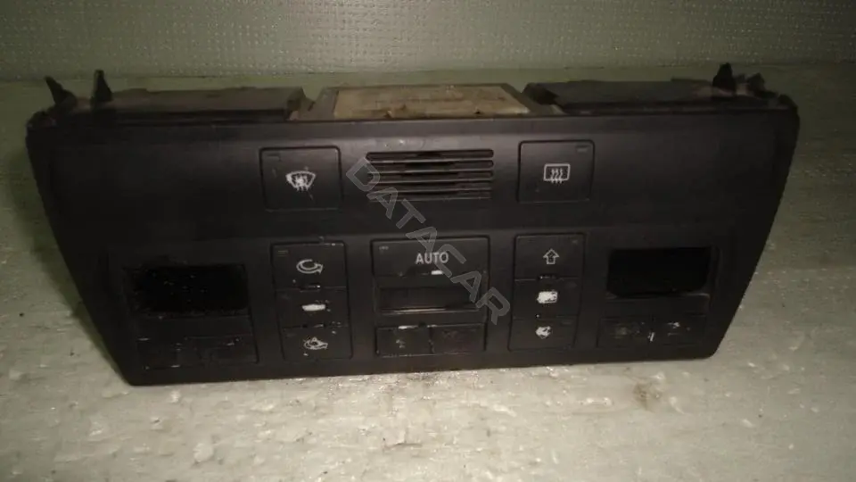 Блок управления климат-контролем 4B0 820 0434