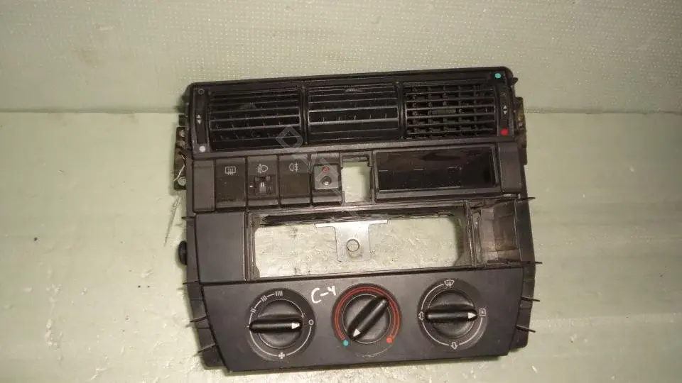 Блок управления климат-контролем Blupk46g0