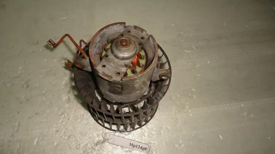Моторчик печки 1BB52