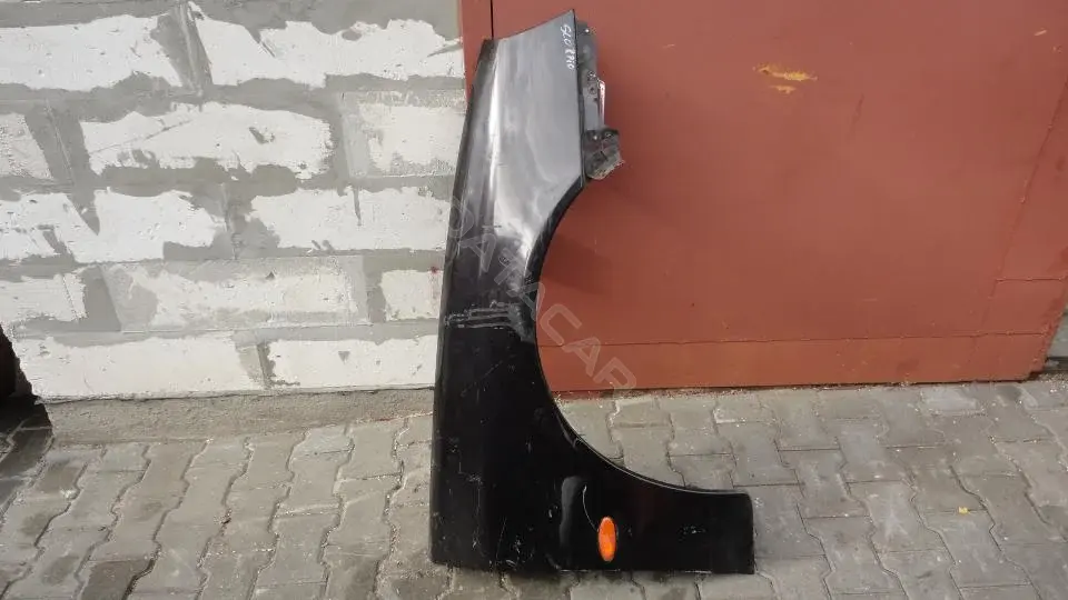 Крыло переднее Kpp492g0