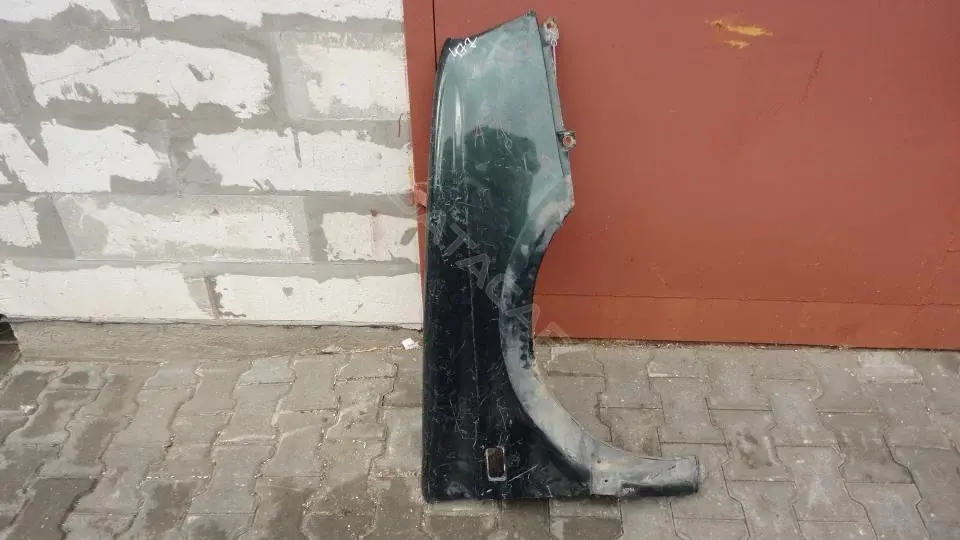 Крыло переднее Kpp477g0
