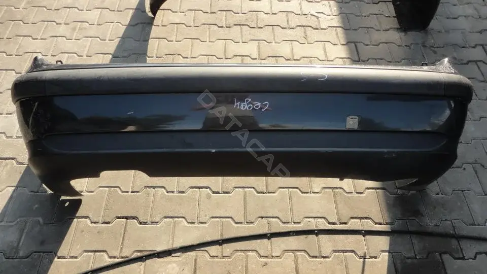 Задний бампер Bz230g0