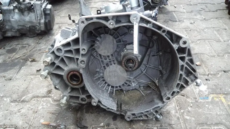 Механическая коробка передач (МКПП) F-40