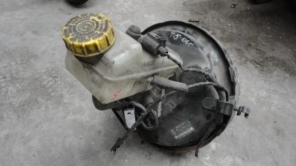 Вакуумный усилитель тормозов VaUT138g0