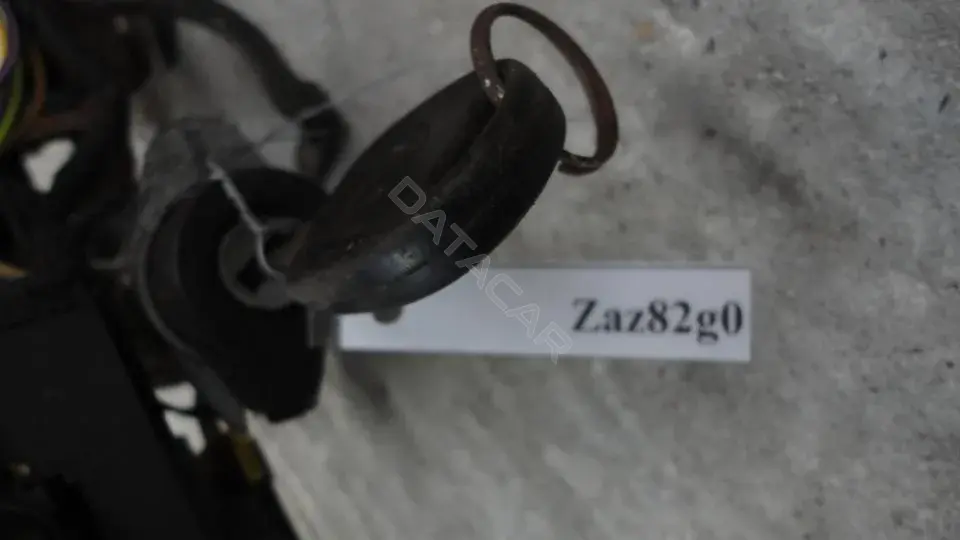 Замок зажигания Zaz82g0