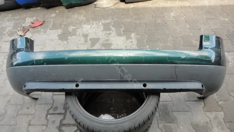 Задний бампер Bz147g0