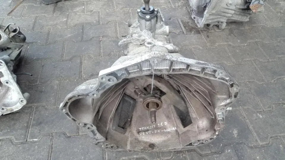 Механическая коробка передач (МКПП) 88VT-7K-400-AA