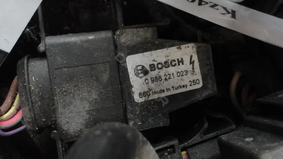 Катушка зажигания CAV Bosh 0586221023