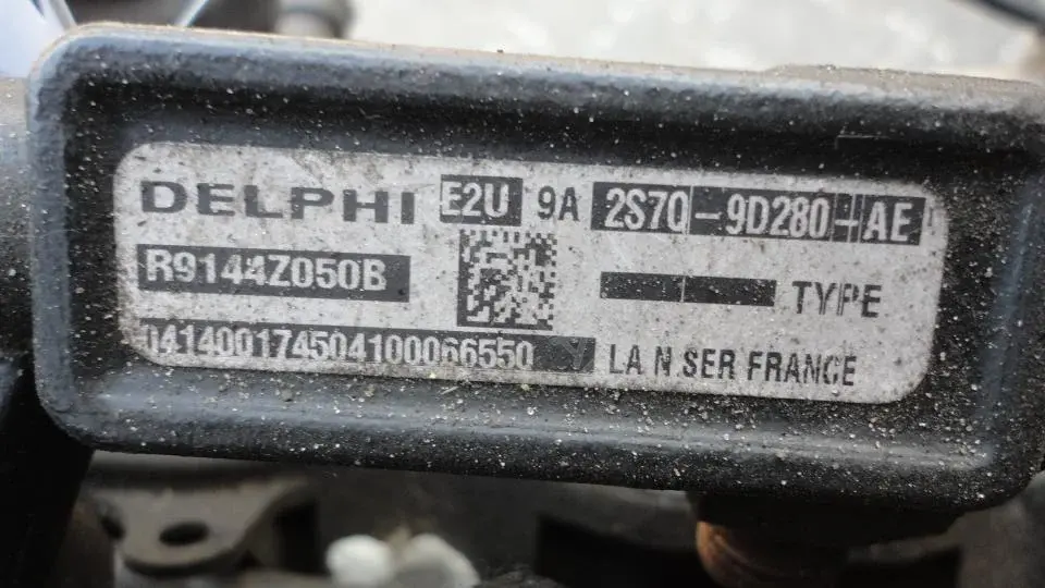 Топливная рейка Topr7g0