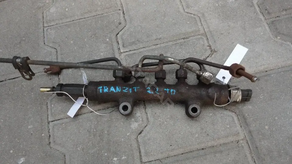 Топливная рейка Topr6g0