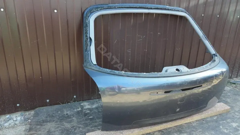 Крышка багажника Kbd388g0