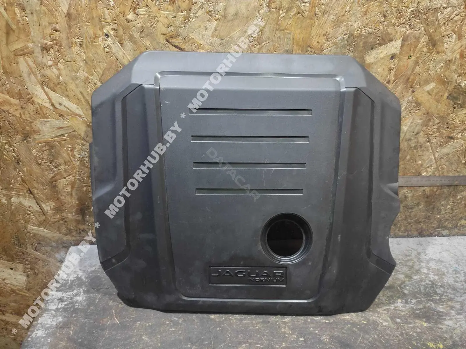 Декоративная крышка двигателя GX736A949A