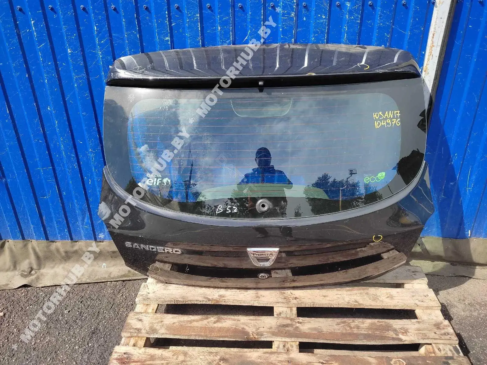 Крышка багажника 00104976
