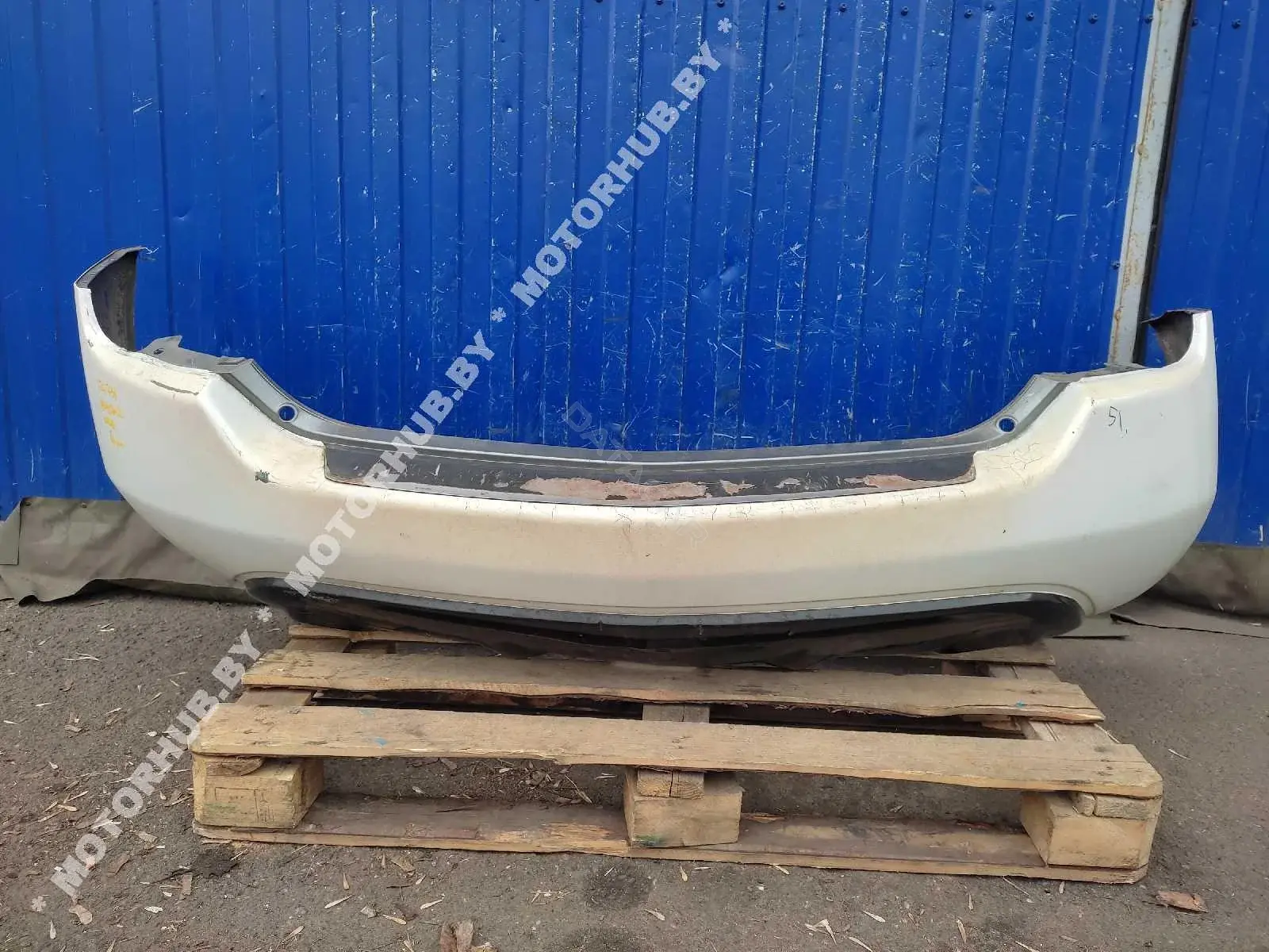 Задний бампер 85022CA040